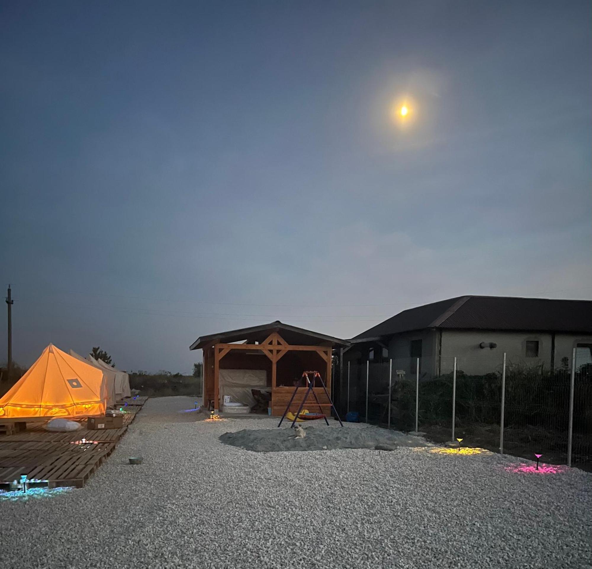 Meme Glamping Hotel Corbu  Exterior photo